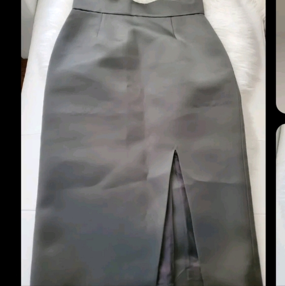 Miu Miu SS2020 Gabardine Silk RUNWAY Skirt - Picture 3 of 11